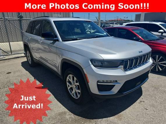 JEEP GRAND CHEROKEE 2023 1C4RJHBG0PC585782 image
